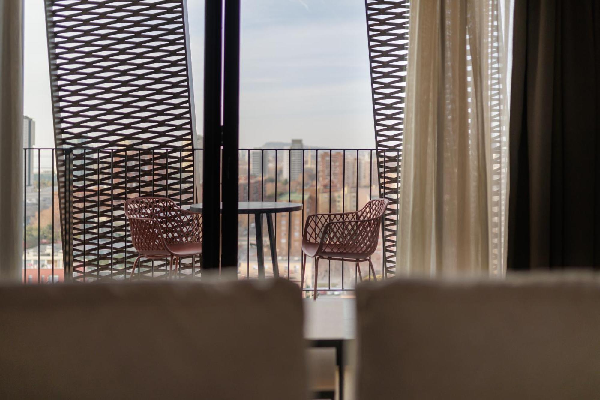 Tembo Barcelona Hotel Sant Adria de Besos Buitenkant foto
